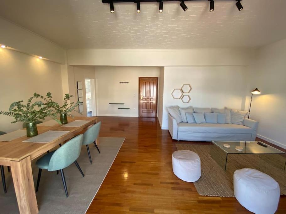2-Bedroom Apartment In Athina Athén Kültér fotó