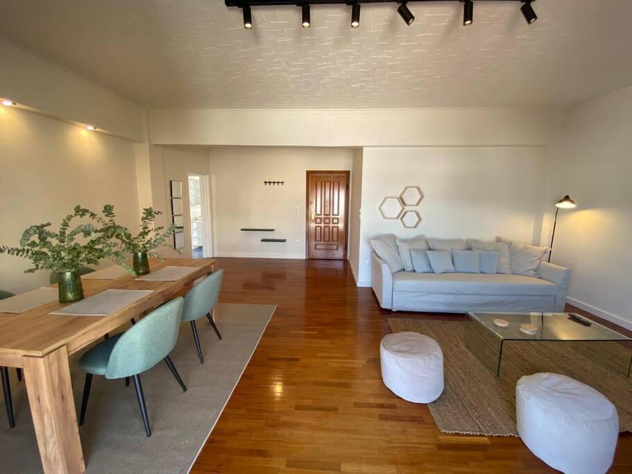 2-Bedroom Apartment In Athina Athén Kültér fotó